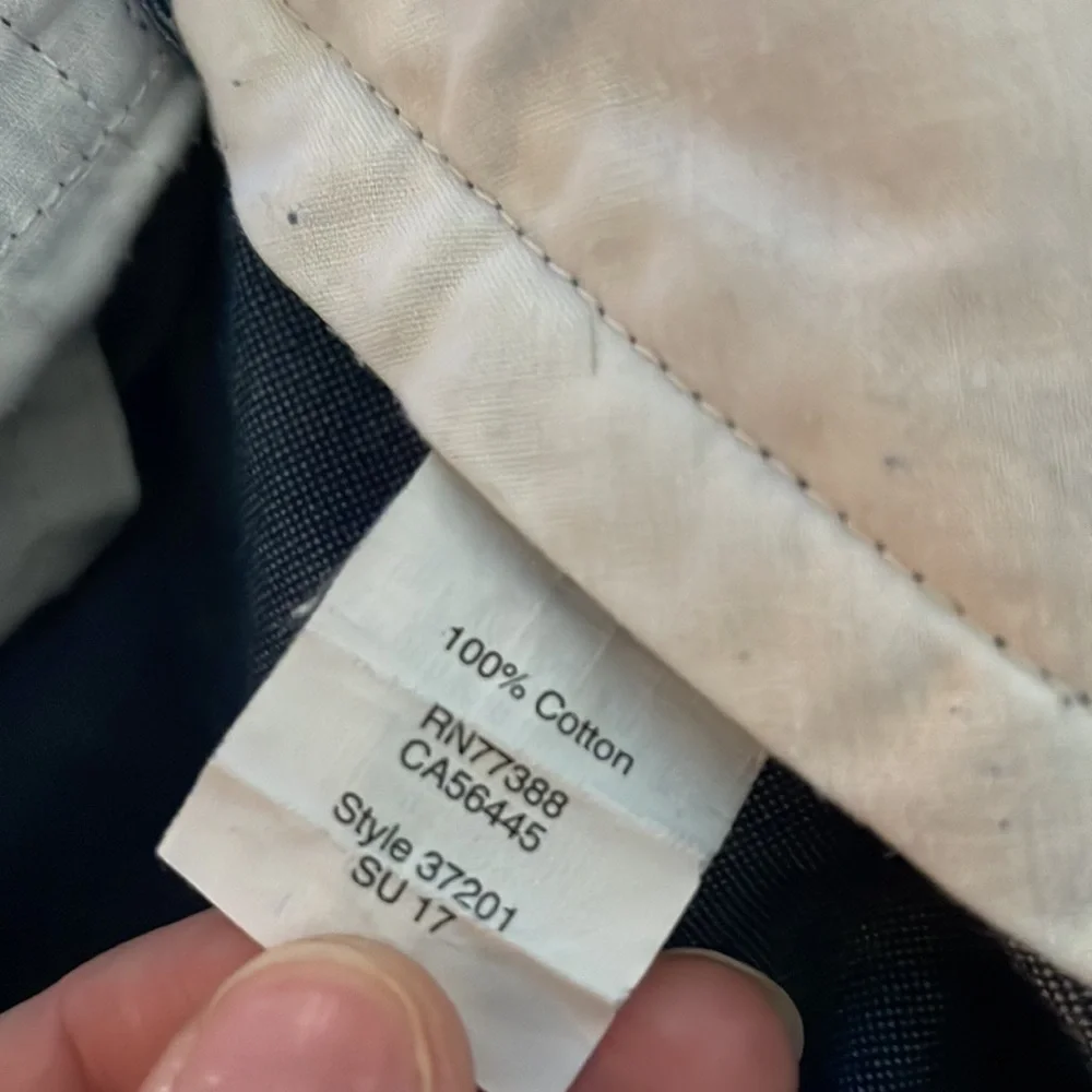 J.Crew 8” Sunwashed Oxford Blue Flat Front Men’s Cotton Shorts Size 36w